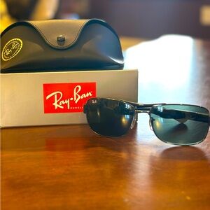 Ray-Ban 3522 Sunglasses